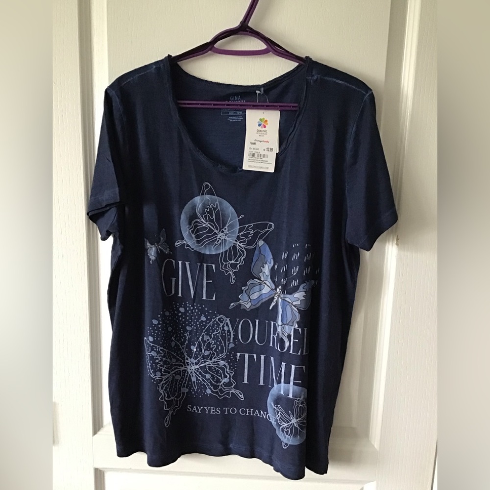Womens Gina Benotti NWT T-SHIRT